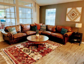 Large Family & Pet Friendly Spa, Kern, Sequoia